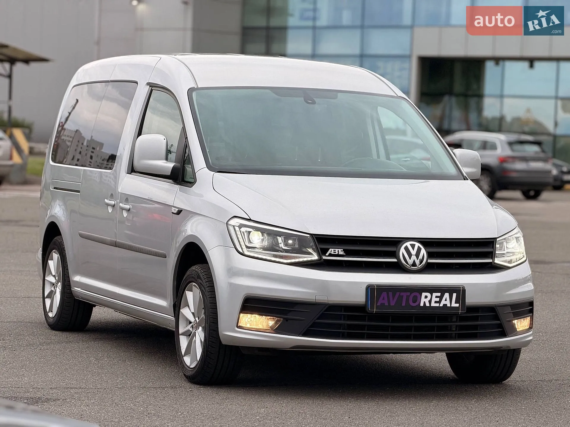 2020 Volkswagen Caddy - мініатюра 12