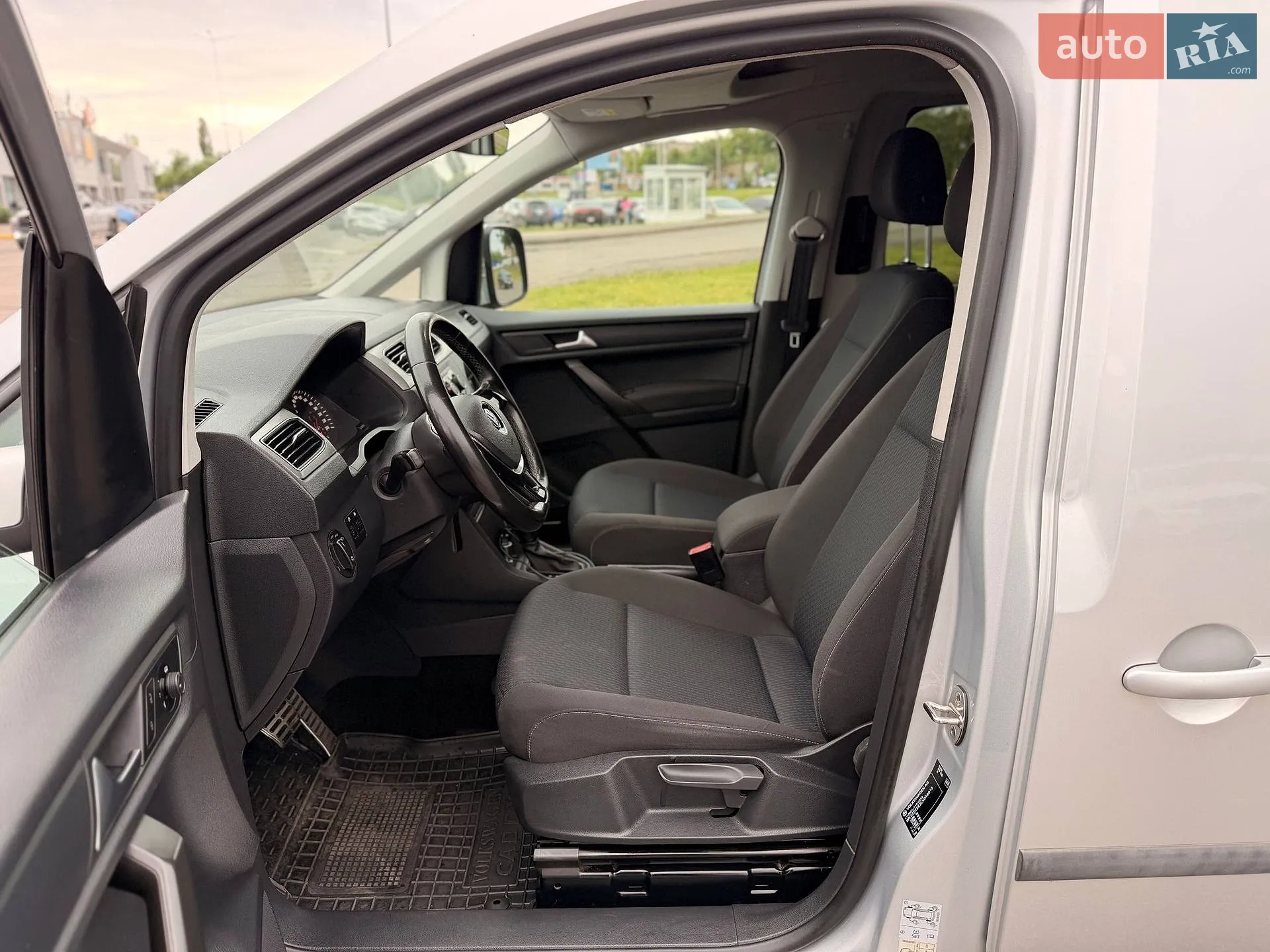 2020 Volkswagen Caddy - мініатюра 48