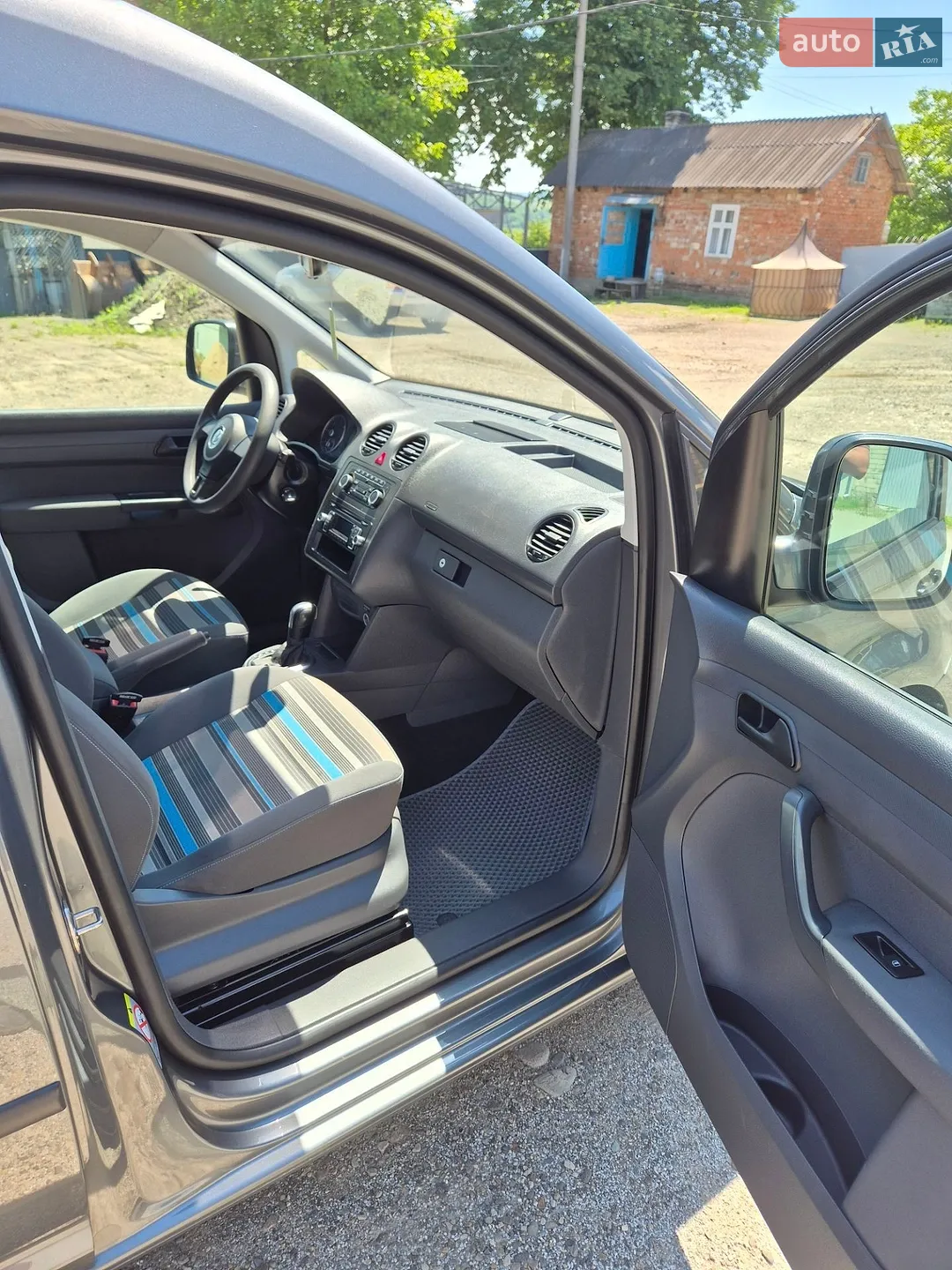 2011 Volkswagen Caddy - мініатюра 16