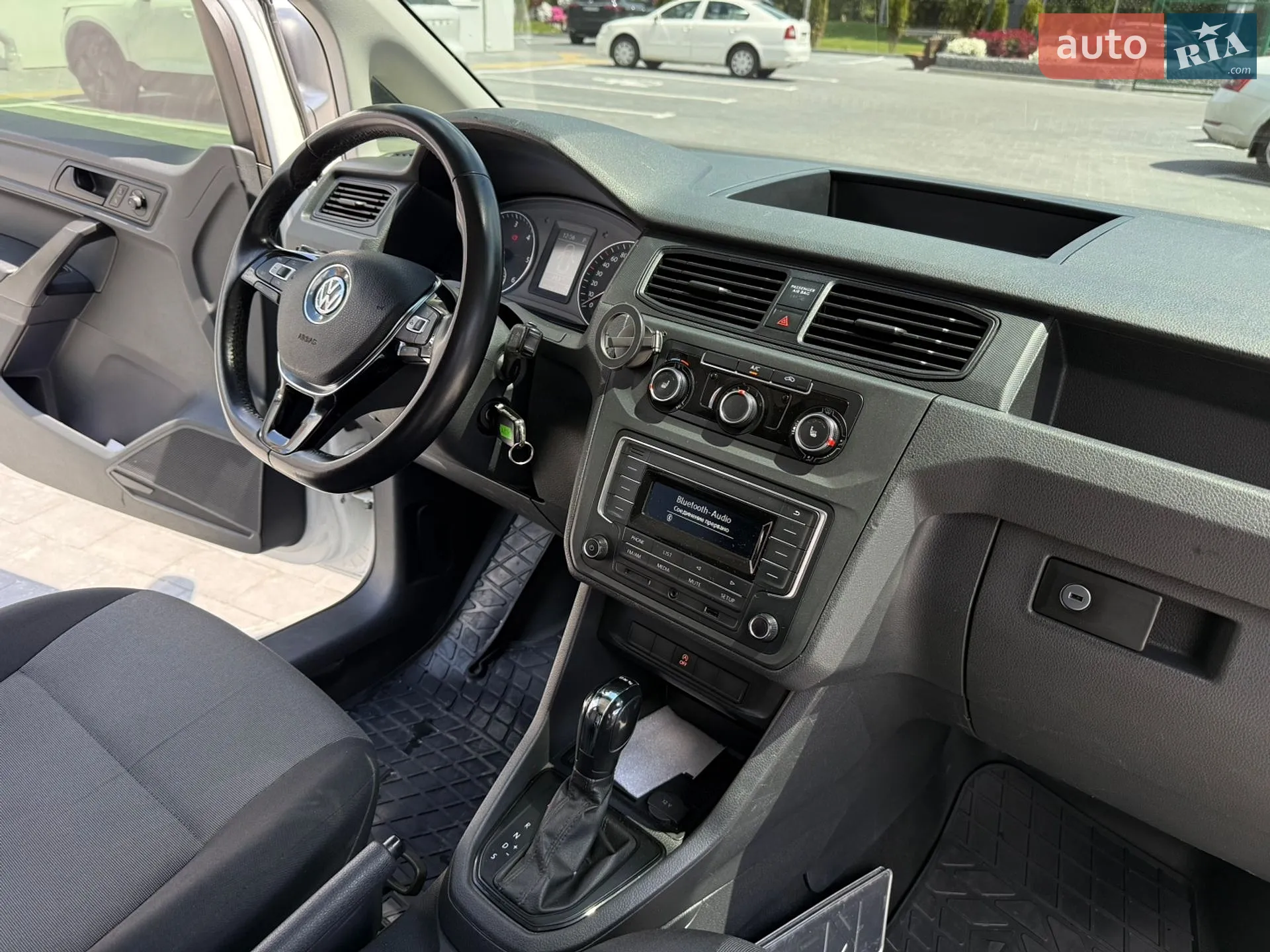 2011 Skoda Fabia - мініатюра 27