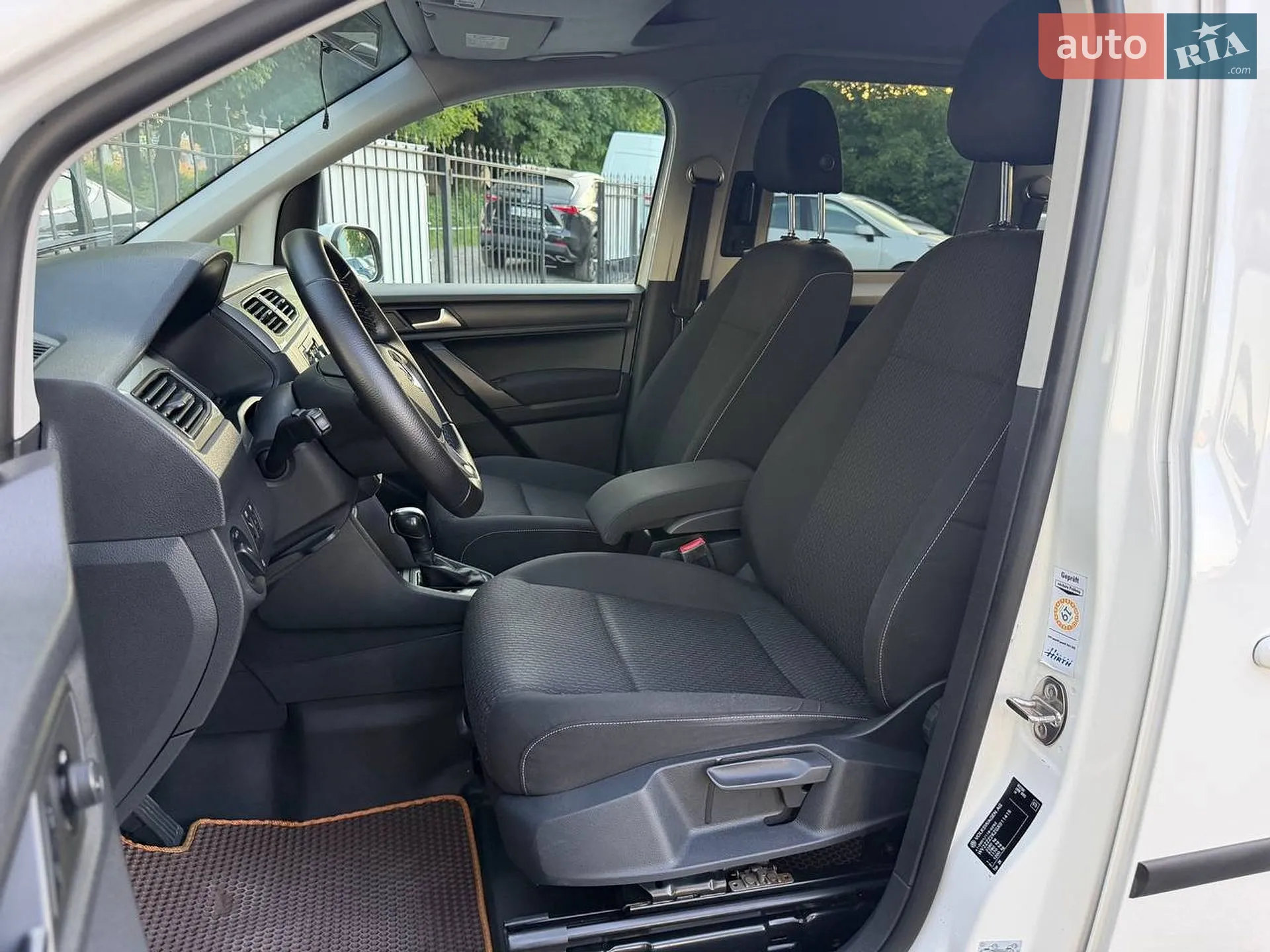 2015 Volkswagen Caddy - мініатюра 26
