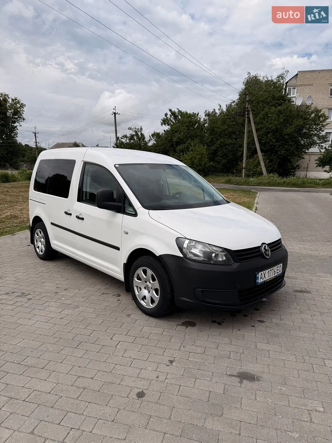 2011 Volkswagen Caddy - фото 1