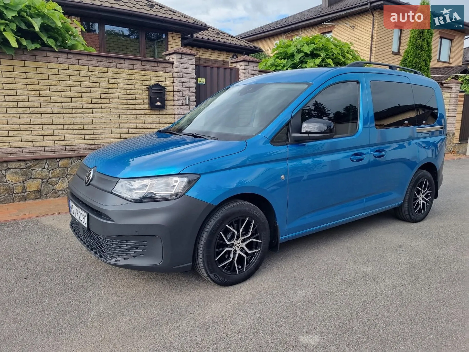 2021 Volkswagen Caddy - фото 1