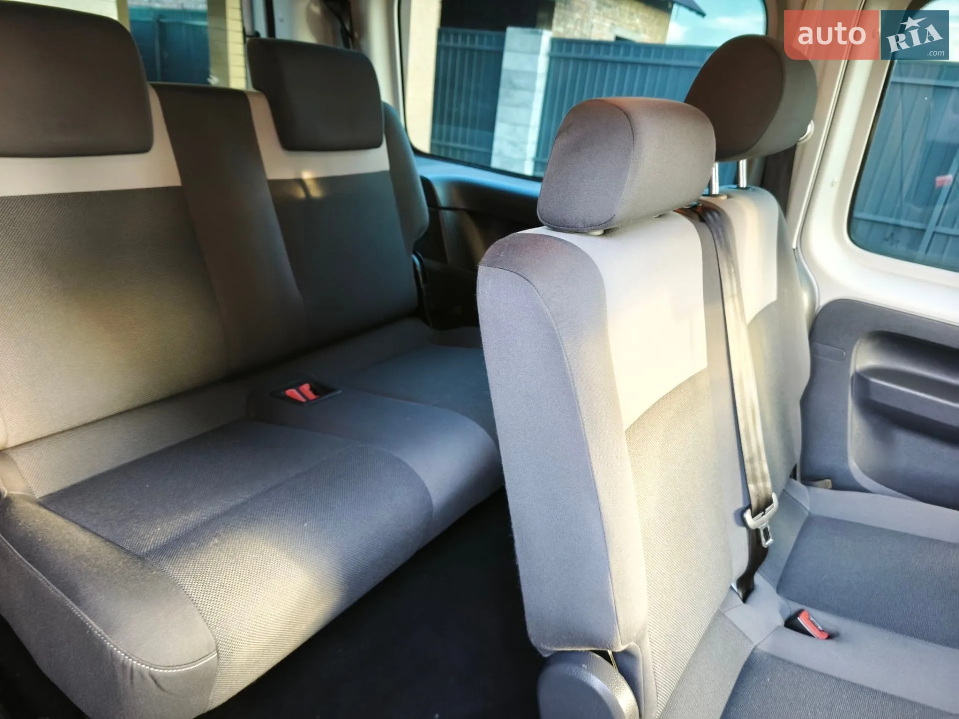 2013 Volkswagen Caddy - мініатюра 32