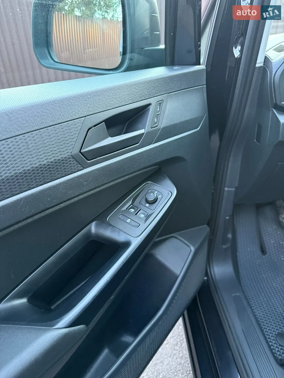 2021 Volkswagen Caddy - мініатюра 17