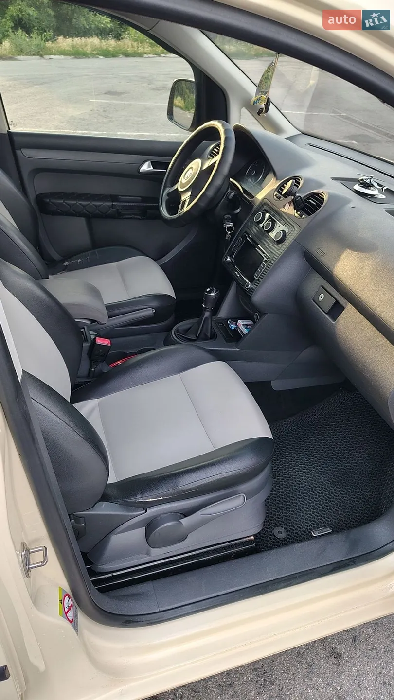 2011 Volkswagen Caddy - мініатюра 17