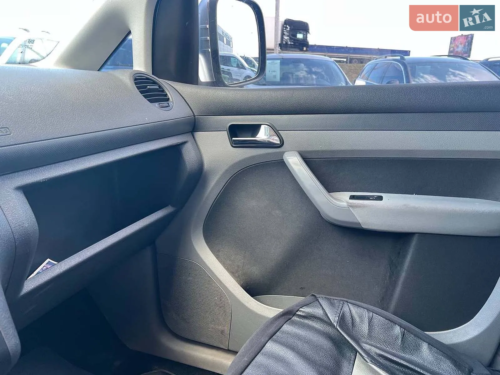 2010 Volkswagen Caddy - мініатюра 29