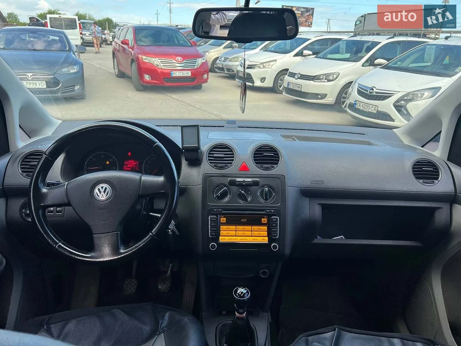 2010 Volkswagen Caddy - мініатюра 32