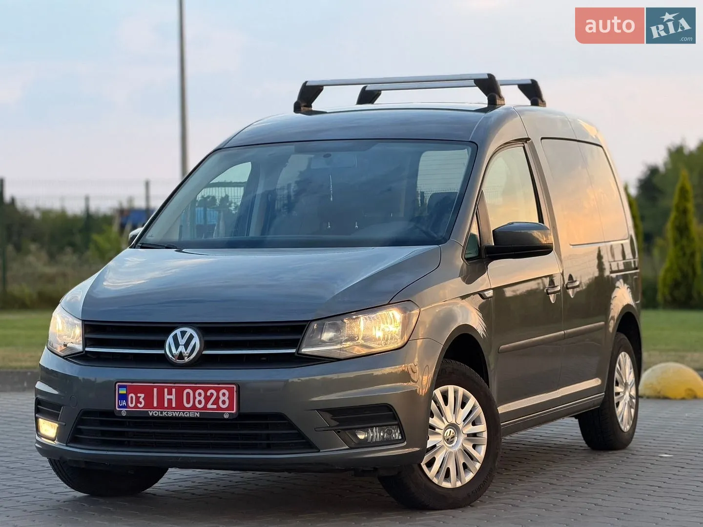2016 Volkswagen Caddy - фото 1