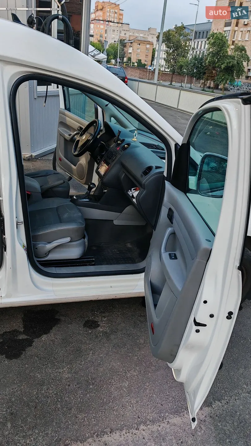 2010 Volkswagen Caddy - мініатюра 12
