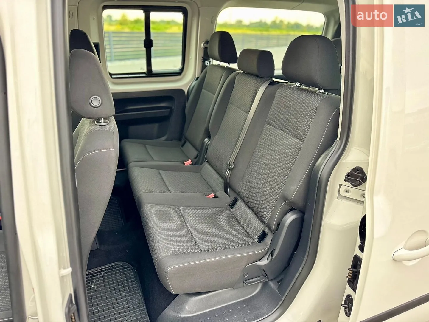 2018 Volkswagen Caddy - мініатюра 30