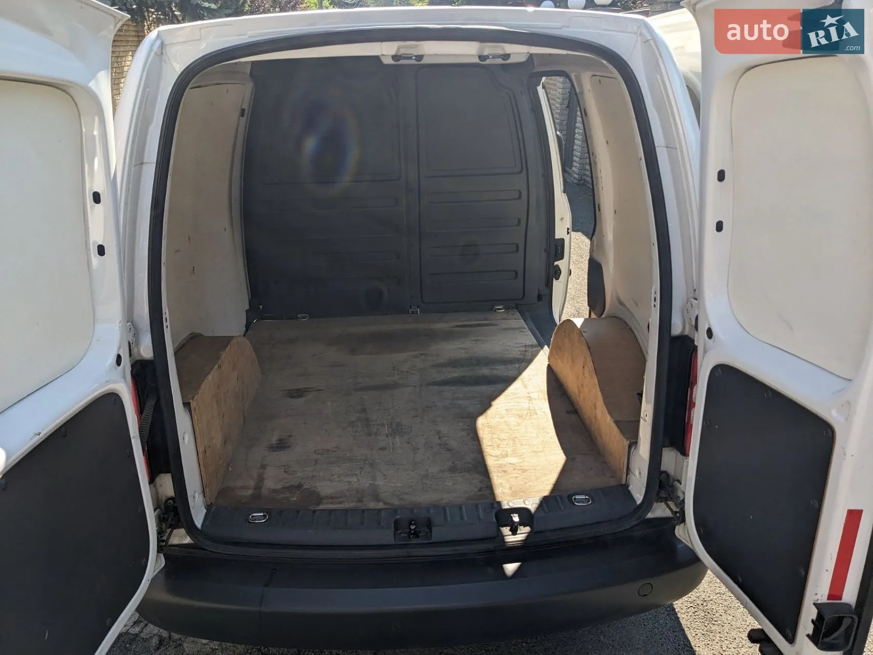 2013 Volkswagen Caddy - мініатюра 21