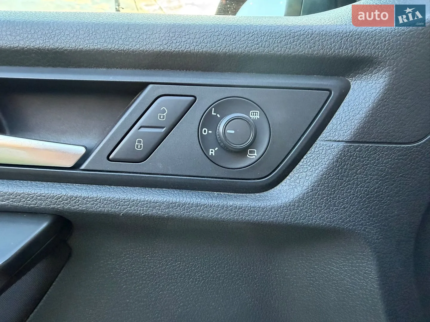 2017 Volkswagen Caddy - мініатюра 26