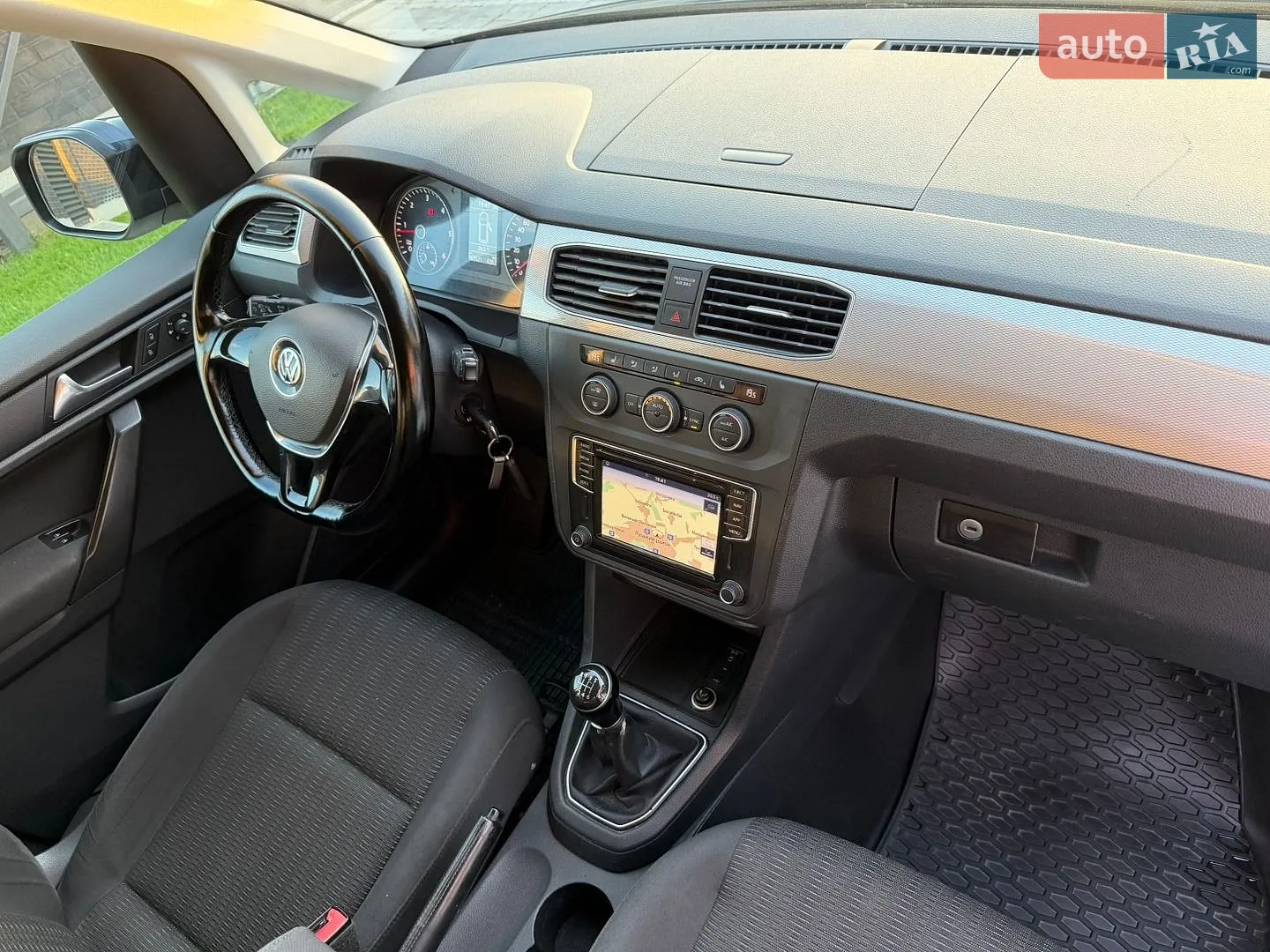 2017 Volkswagen Caddy - мініатюра 30