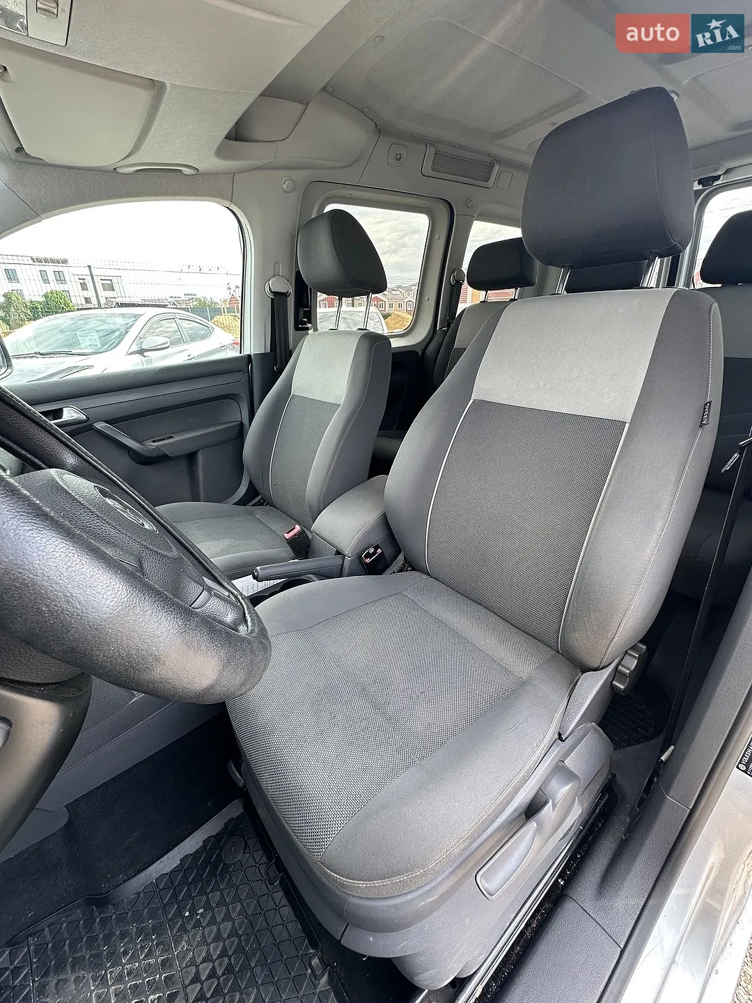 2011 Volkswagen Caddy - мініатюра 25