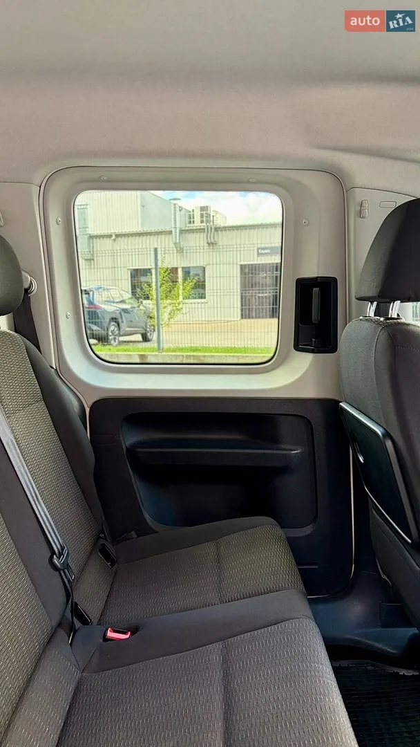 2016 Volkswagen Caddy - мініатюра 35