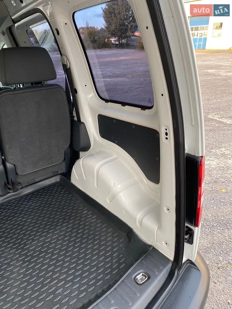 2011 Volkswagen Caddy - мініатюра 24
