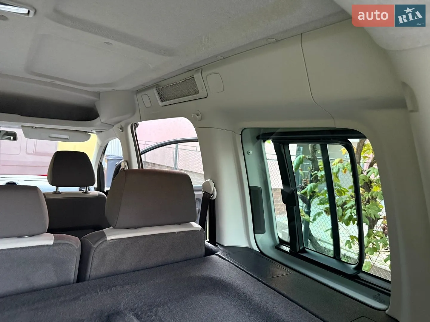2011 Volkswagen Caddy - мініатюра 56