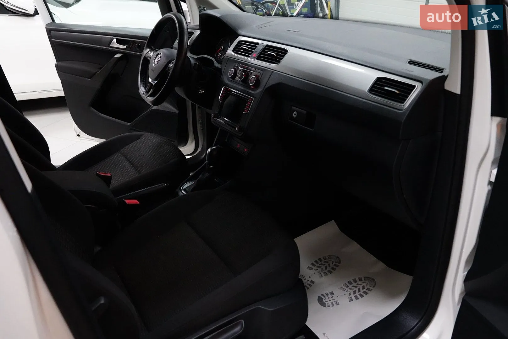 2018 Volkswagen Caddy - мініатюра 18