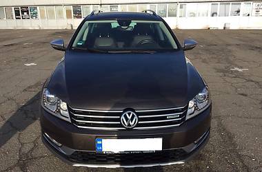 Универсал Volkswagen Carat 2014 в Киеве