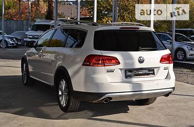 Универсал Volkswagen Carat 2014 в Киеве