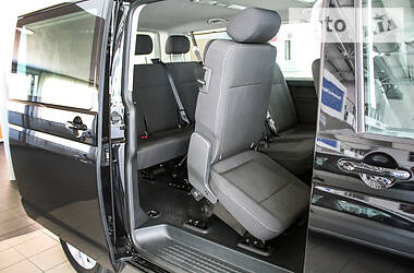 Вантажопасажирський фургон Volkswagen Caravelle 2019 в 