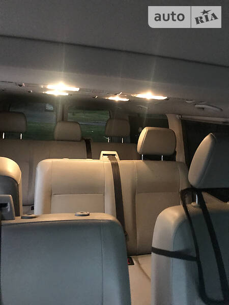 Volkswagen Caravelle 2012 в Львові