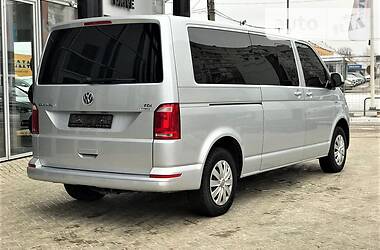 Вантажопасажирський фургон Volkswagen Caravelle 2016 в Харкові