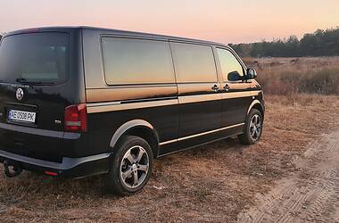 Минивэн Volkswagen Caravelle 2010 в Днепре