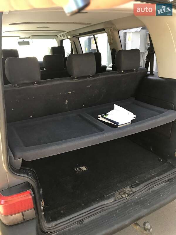 Минивэн Volkswagen Caravelle 1999 в Киеве