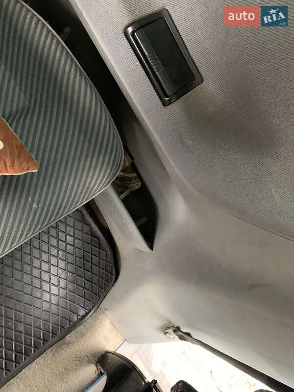 Минивэн Volkswagen Caravelle 1995 в Черновцах