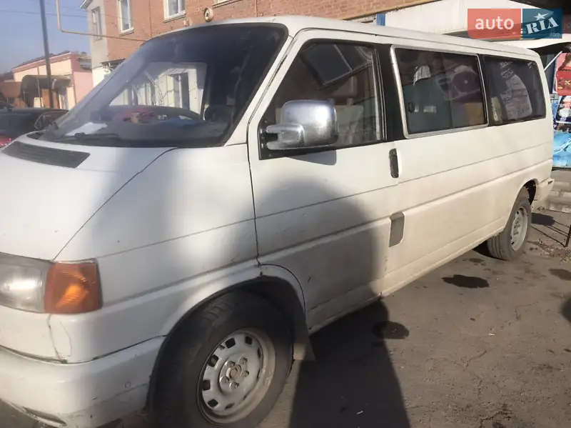 Volkswagen Caravelle