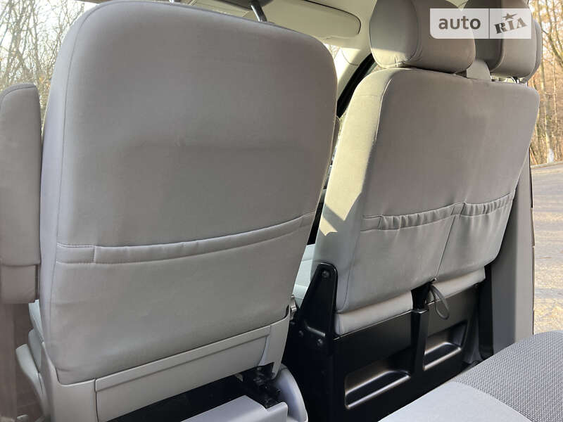 Минивэн Volkswagen Caravelle 2014 в Каменец-Подольском фото 46 Минивэн Volkswagen Caravelle 2014 в Каменец-Подольском