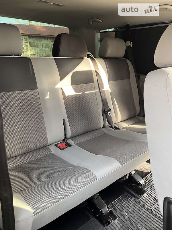 Минивэн Volkswagen Caravelle 2014 в Каменец-Подольском фото 51 Минивэн Volkswagen Caravelle 2014 в Каменец-Подольском