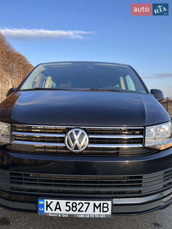 Минивэн Volkswagen Caravelle 2015 в Киеве