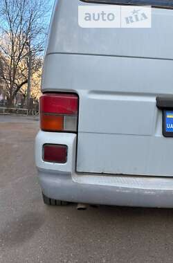 Минивэн Volkswagen Caravelle 1996 в Николаеве