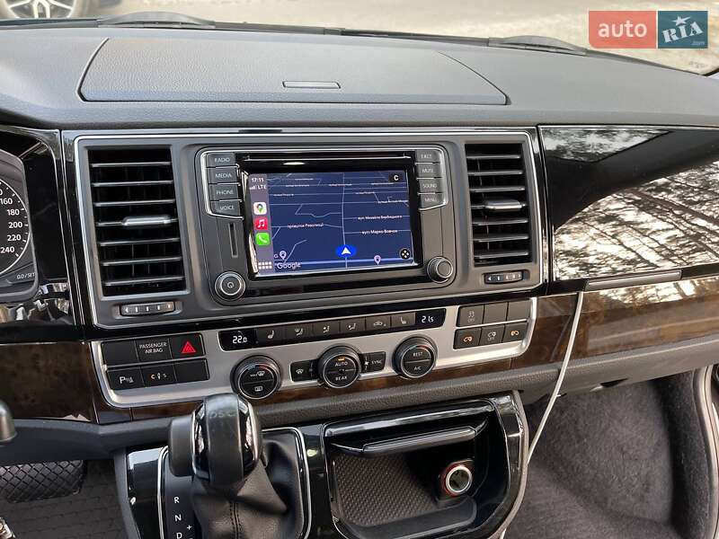 Мінівен Volkswagen Caravelle 2017 в Києві