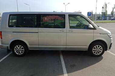 Минивэн Volkswagen Caravelle 2019 в Киеве