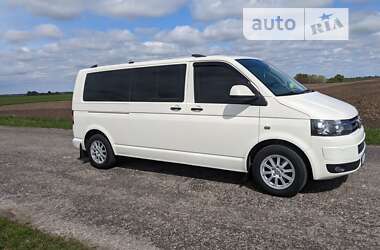 Минивэн Volkswagen Caravelle 2010 в Чернигове