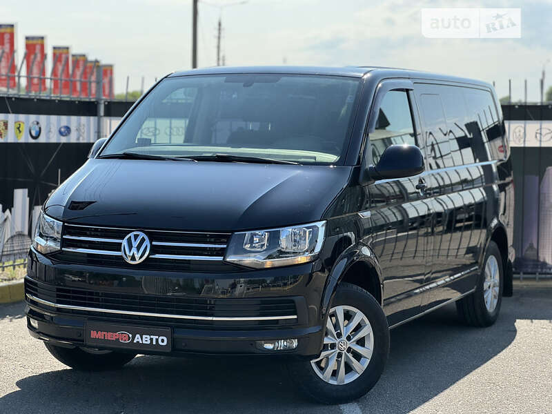 Мінівен Volkswagen Caravelle 2016 в Києві