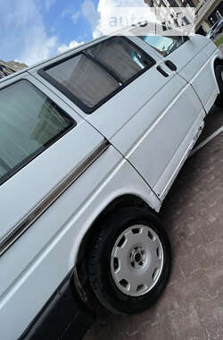 Минивэн Volkswagen Caravelle 1993 в Софиевской Борщаговке