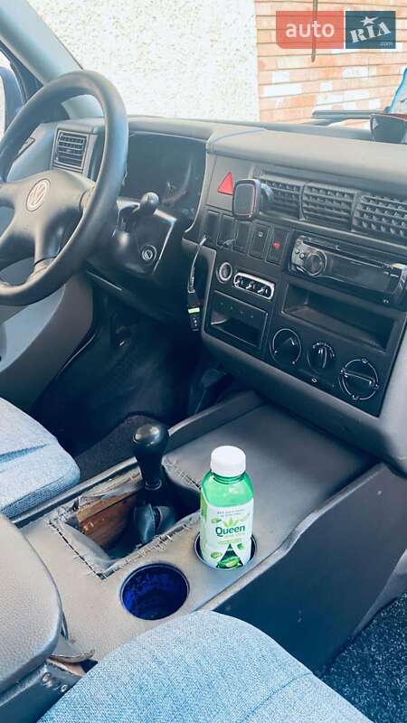 Минивэн Volkswagen Caravelle 1999 в Глыбокой