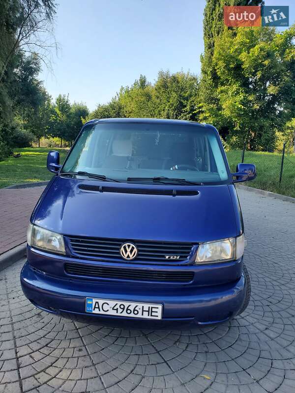 Мінівен Volkswagen Caravelle 1996 в Луцьку