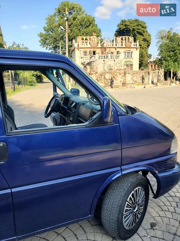 Мінівен Volkswagen Caravelle 1996 в Луцьку