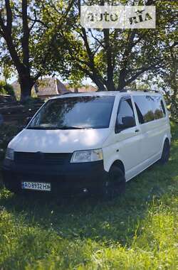 Минивэн Volkswagen Caravelle 2008 в Сваляве