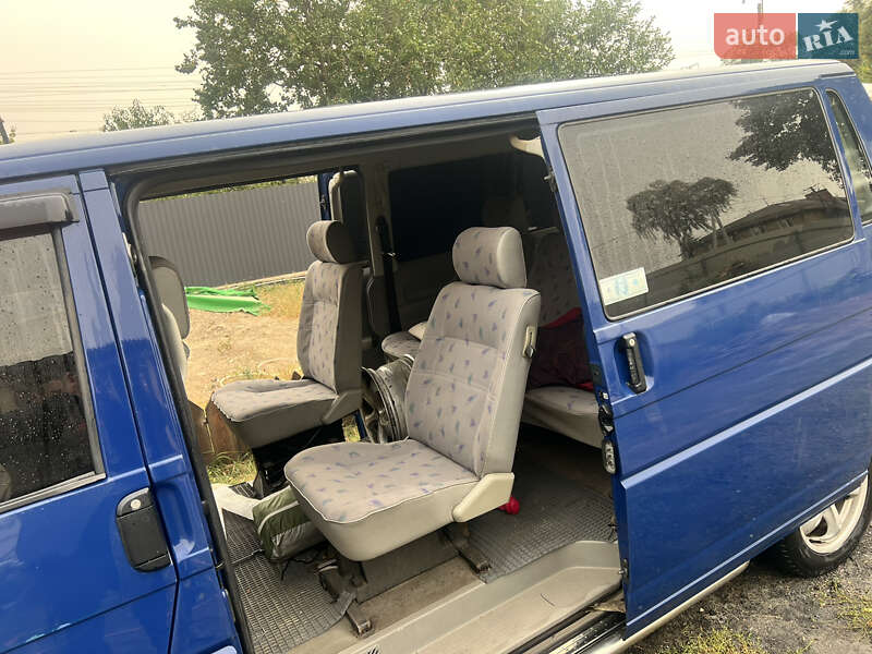 Минивэн Volkswagen Caravelle 1998 в Бобрике