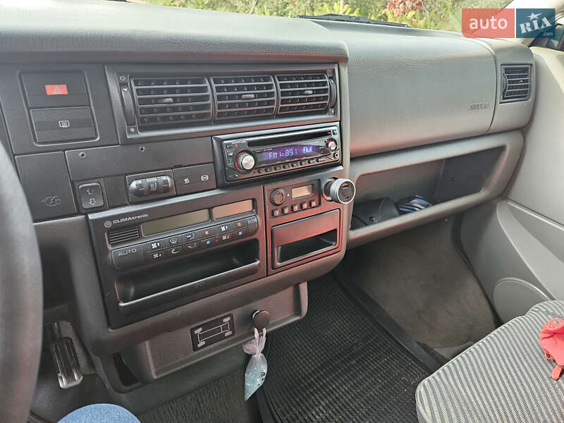 Мінівен Volkswagen Caravelle 1998 в Львові