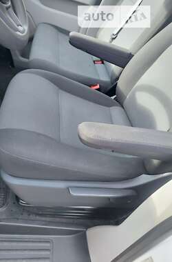 Минивэн Volkswagen Caravelle 2018 в 