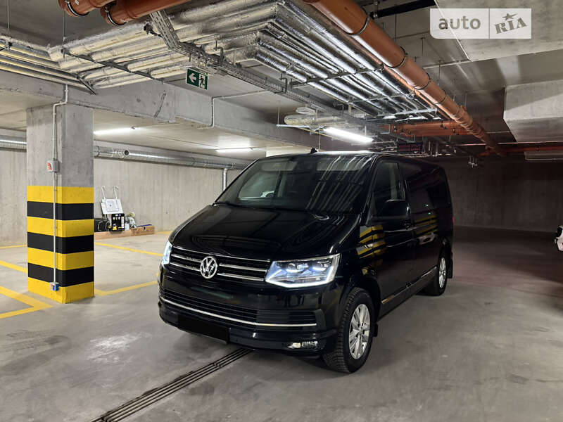 Мінівен Volkswagen Caravelle 2017 в Львові