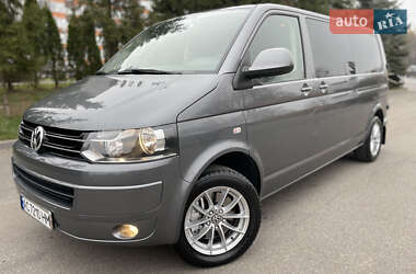 Минивэн Volkswagen Caravelle 2013 в Тернополе